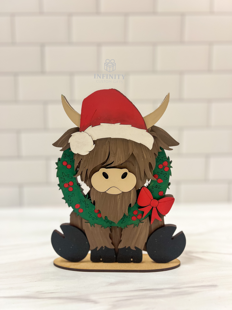 Highland Cow Christmas Wreath Shelf Sitter