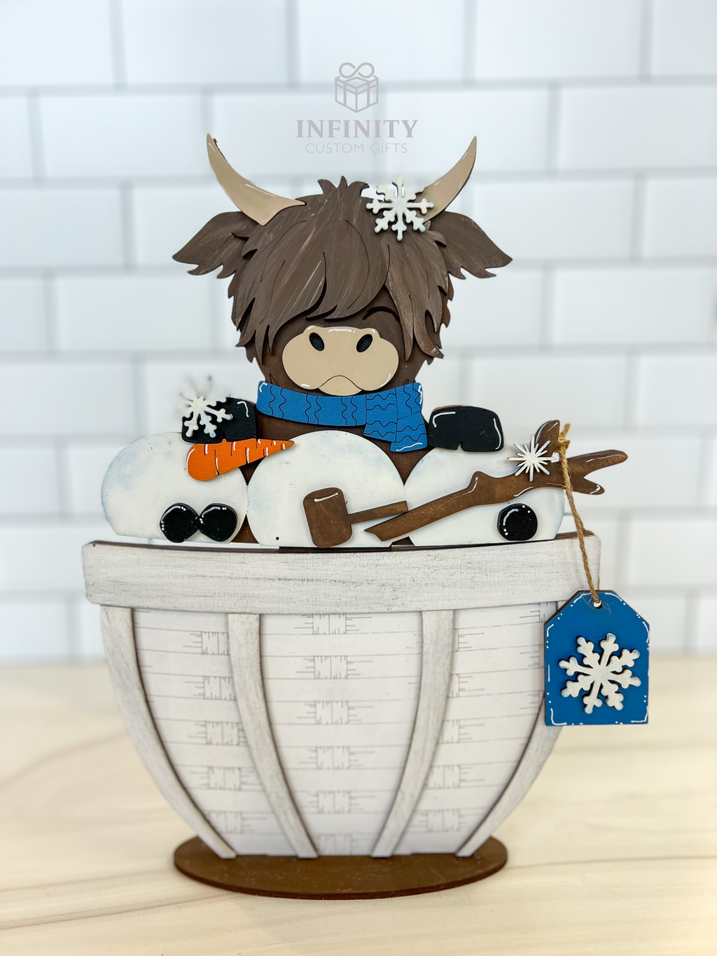 Winter Highland Cow For The Flower Basket Interchangeable Insert