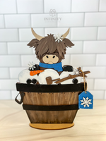 Winter Highland Cow For The Flower Basket Interchangeable Insert